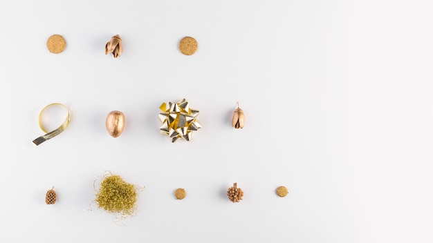 Ornament bows and dry acorns