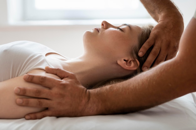 Osteopathy patoient getting tretment massage