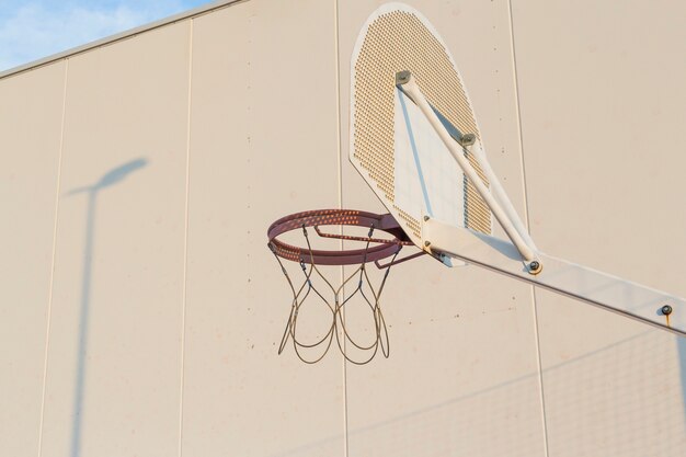 An outdoor basketball hoop