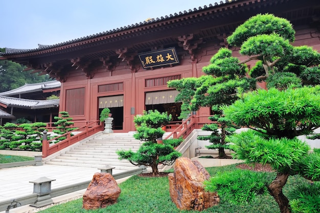 香港の庭の塔スタイルの中国建築。