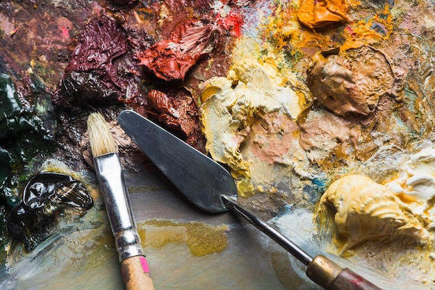 Free photo painting tools on professional palette