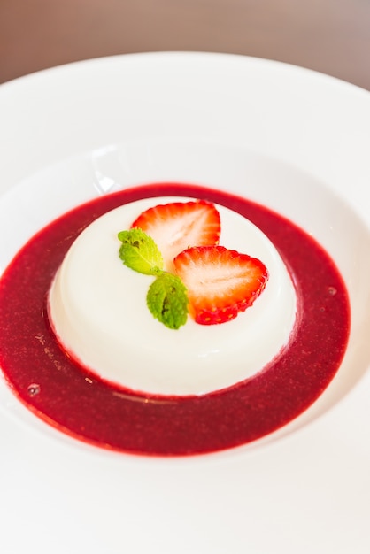 Foto gratuita panna cotta