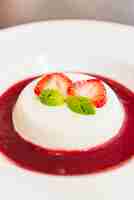 Free photo panna cotta