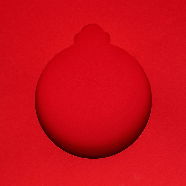 Free photo paper christmas copy space shape of christmas ball