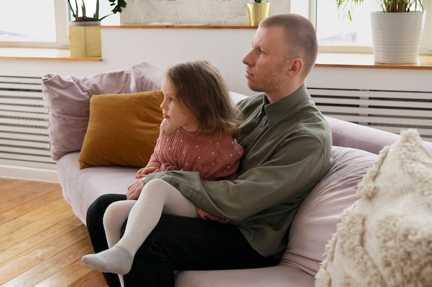 Parent and kid talking to psychologist