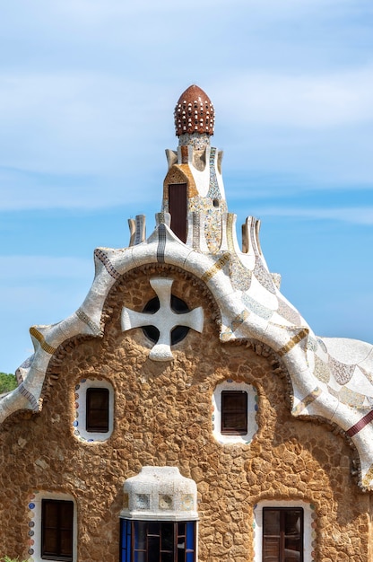 Free photo park guel, building with unusual architectural style, barcelona on the background, spain