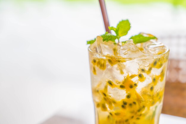 passion fruit soda mint