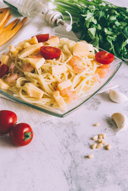 Pasta dish with tomatoes