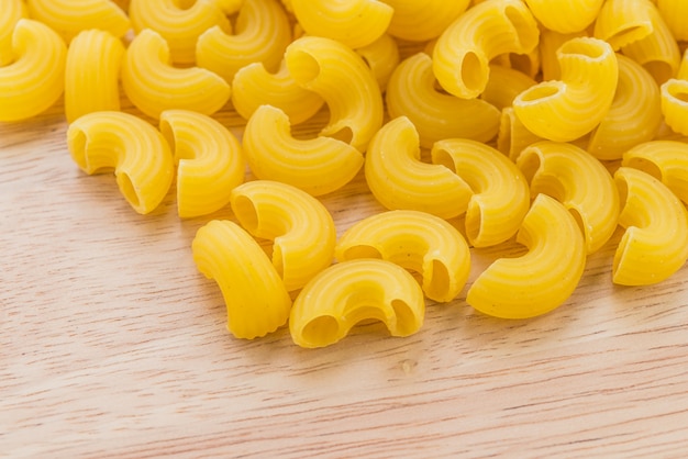 Pasta in the form of elbows