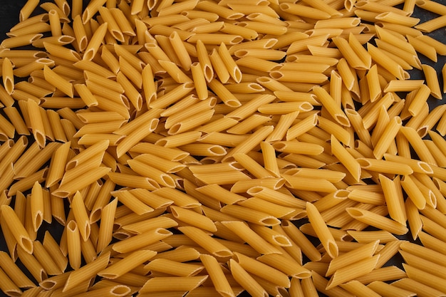 Pasta varieties in the grocery stock.