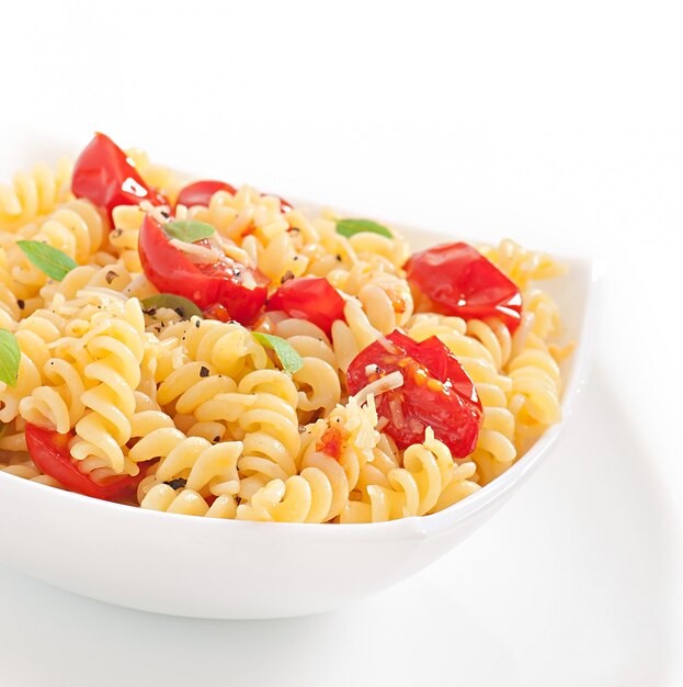 pasta with tomato, basil and grated cheese