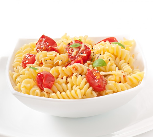 pasta with tomato, basil and grated cheese