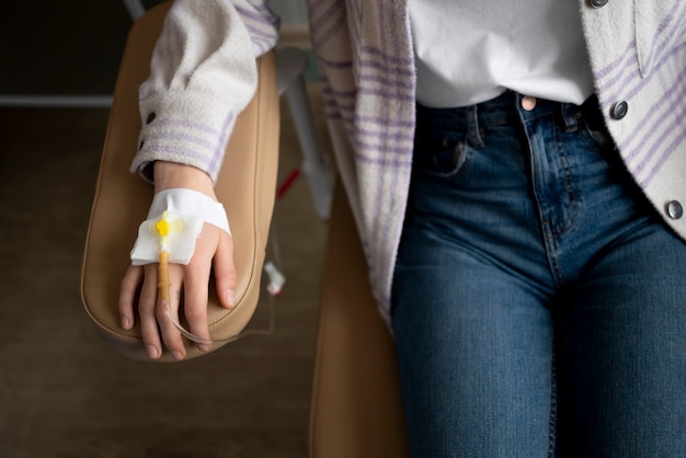 Free photo patient getting chemotherapy treatment