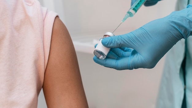 Patient getting a vaccine