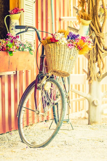 パターンレトロな自転車の装飾花