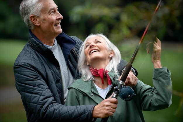 Persone che hanno un'attività di pensionamento felice