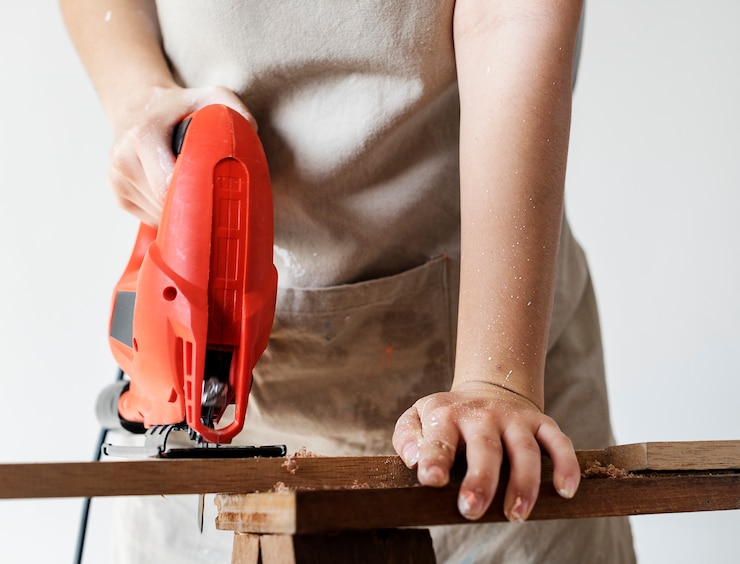 Free Photo people renovating the house concept