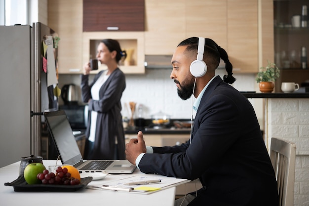 People teleworking medium shot