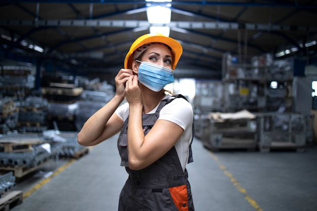 People on work obliged to wear face protection mask