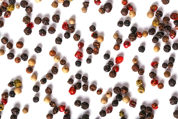 Free photo peppercorns on the table