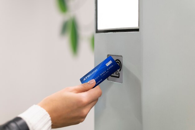 Unlocking Innovation in Home Access—Revolutionizing Door Knobs
