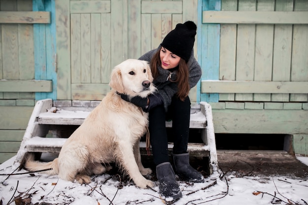 Free photo person retriever girl park walk