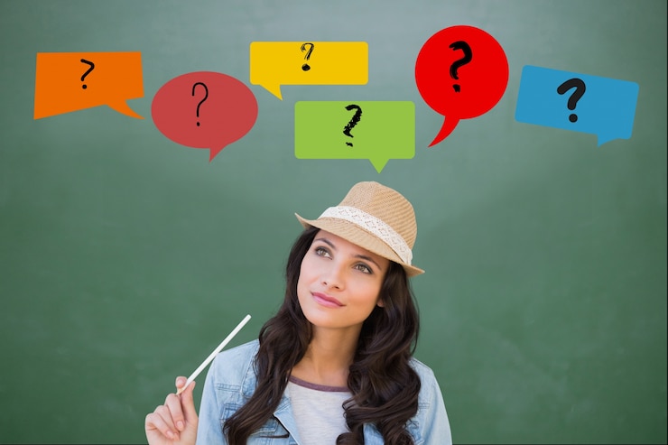 मुफ़्त फोटो a person with question marks