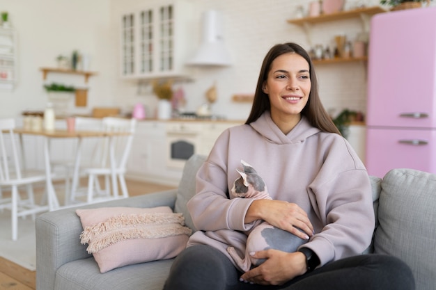 Stile di vita e ritratti del gatto domestico