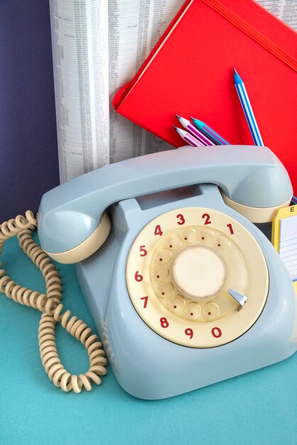 Cell Phones vs Landlines Pros and Cons Unveiled