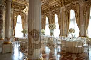 無料写真 複雑 な 装飾 と 装飾 を 備え た フォトリアリスティック な 結婚 式 の 場所