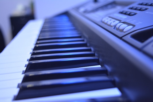 Free photo piano keyboard foreground