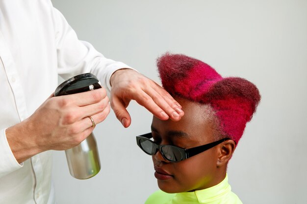 Picture showing woman at the hair salon.