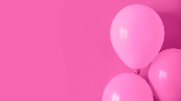 Розовые воздушные шары с копией пространства