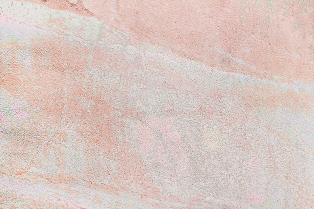 Розовая бетонная стена