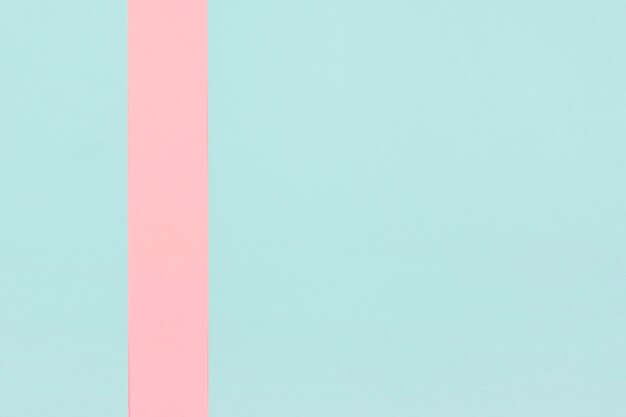 Pink stripe over the mint background