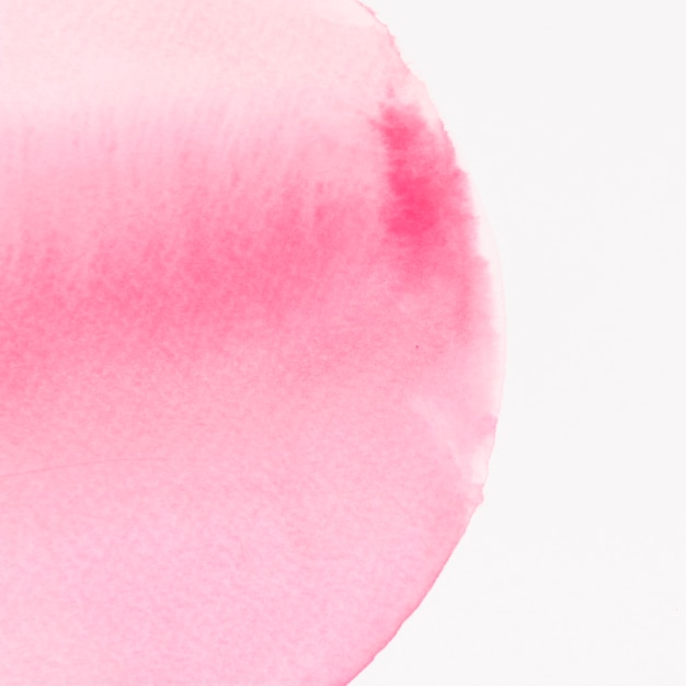 白地にピンクの水彩画半円要素
