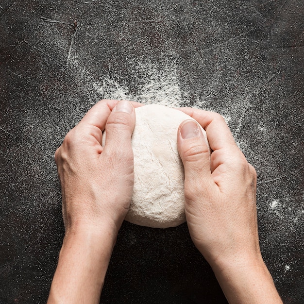 Pizza dough knead