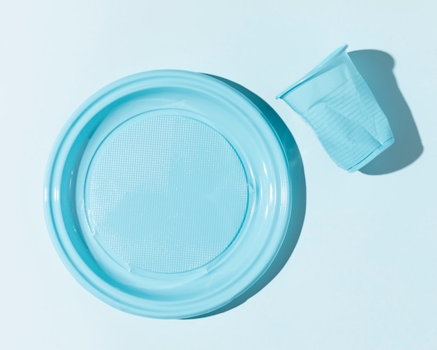 플라스틱 분쇄 컵 및 접시