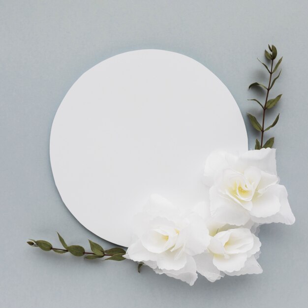 Plate arrangement for wedding