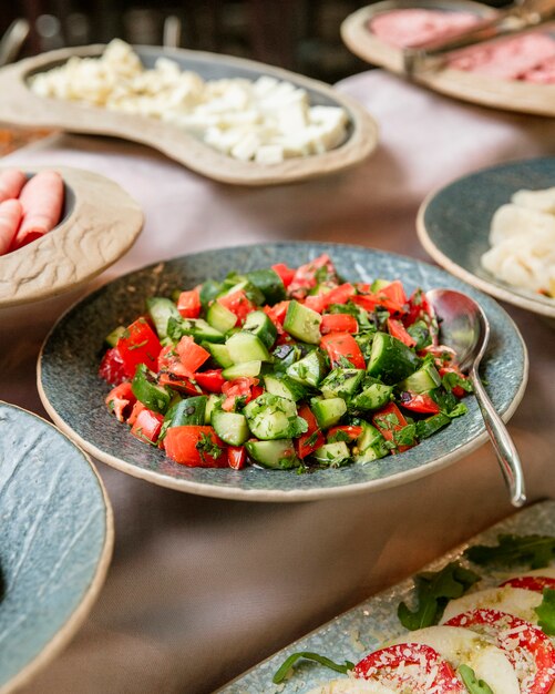 Тарелка овощного салата