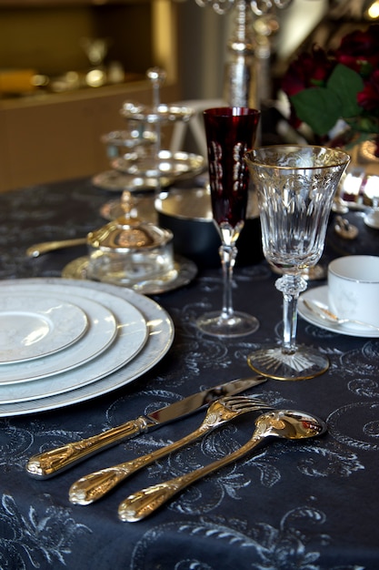 Plate set with fork,spoon and knife