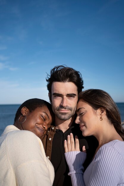 polyamory people spending time together