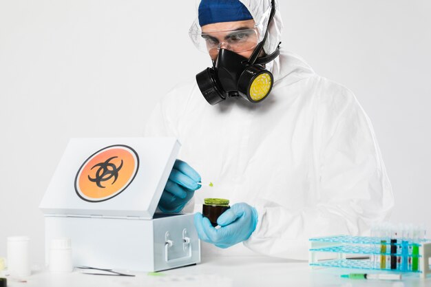 Free photo portrait of adult male preparing medical treatment