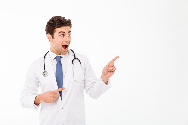 Portrait of a cheerful smiling male doctor man