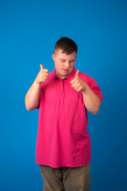 Free photo portrait of disabled man