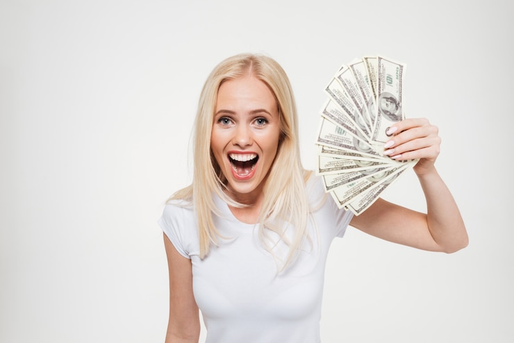 Free Photo portrait of an excited happy woman