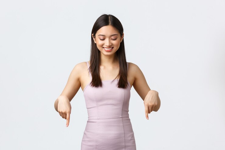 無料Photo 肖像画の表現力豊かな若い女性