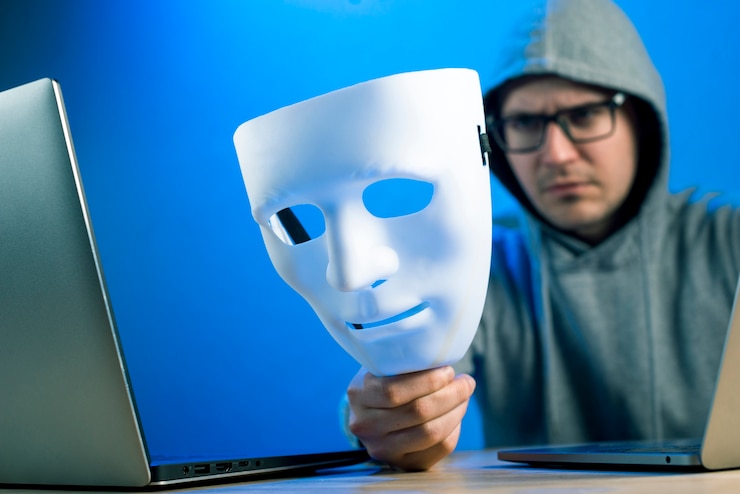 Free Photo portrait of hacker with mask