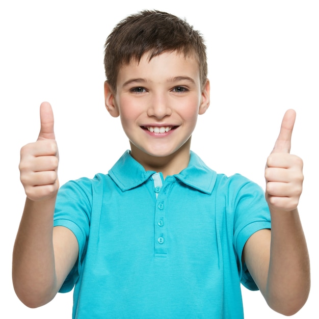 Free photo portrait of happy teen boy showing thumbs up gesture