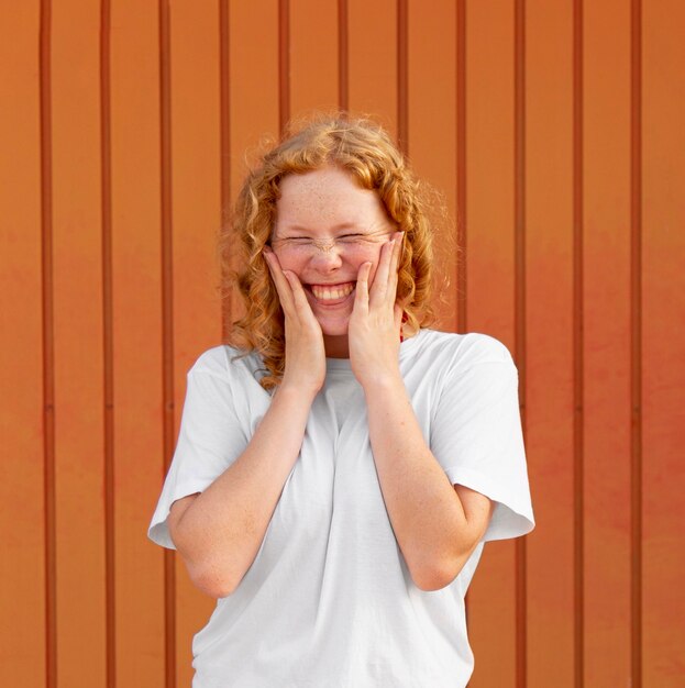 Portrait of happy young girl smiling